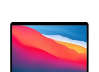 Apple MacBook M1 in 2021