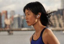 Apple's new earbuds AirPods 3 noise-cancelling 2022